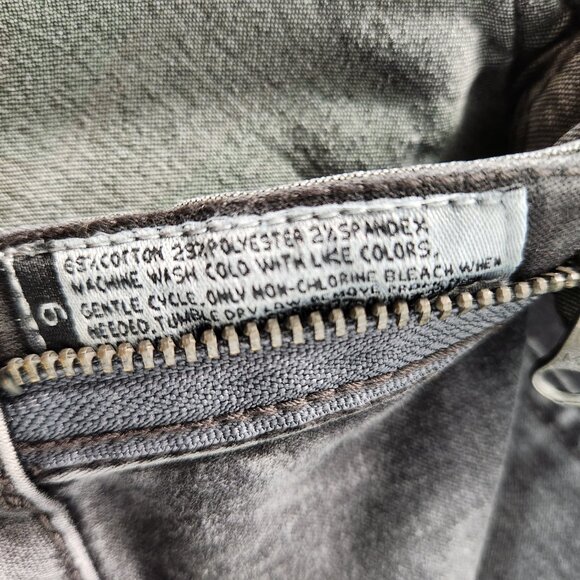 Flip Side Juniors Sz 9 Reversible Skinny Jeans Green Camo Stretch Comfort Skinny - Picture 10 of 12